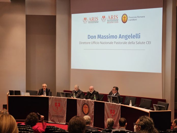 Da sinistra Raffaele Ciccarelli, padre Virginio Bebber, don Massimo Angelelli, Michele Bellomo