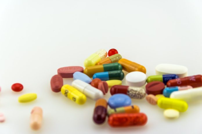 Spesa farmaceutica, nel 2024 supera i 23 miliardi: crescita del 6,7% trainata dagli acquisti diretti