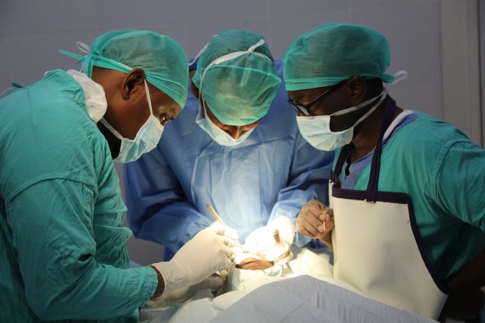 Sanità, arriva lo scudo penale: medici punibili solo in caso di colpa grave