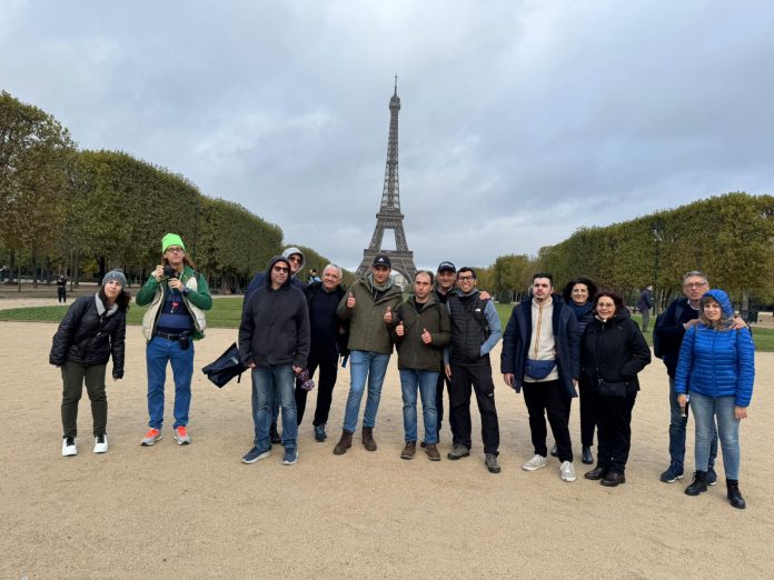 I ragazzi del Luna Blu a Parigi